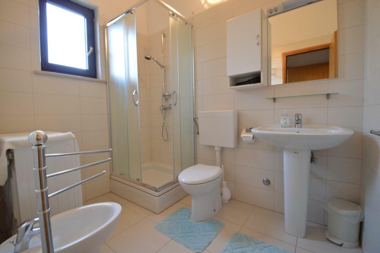 Apartment "Monte" Пула Екстериор снимка